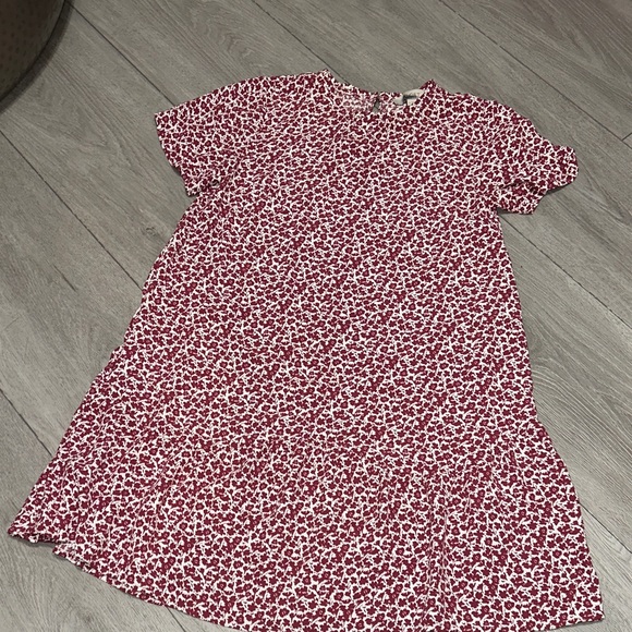 LOFT Dresses & Skirts - LOFT Burgundy and White Floral dress size 4